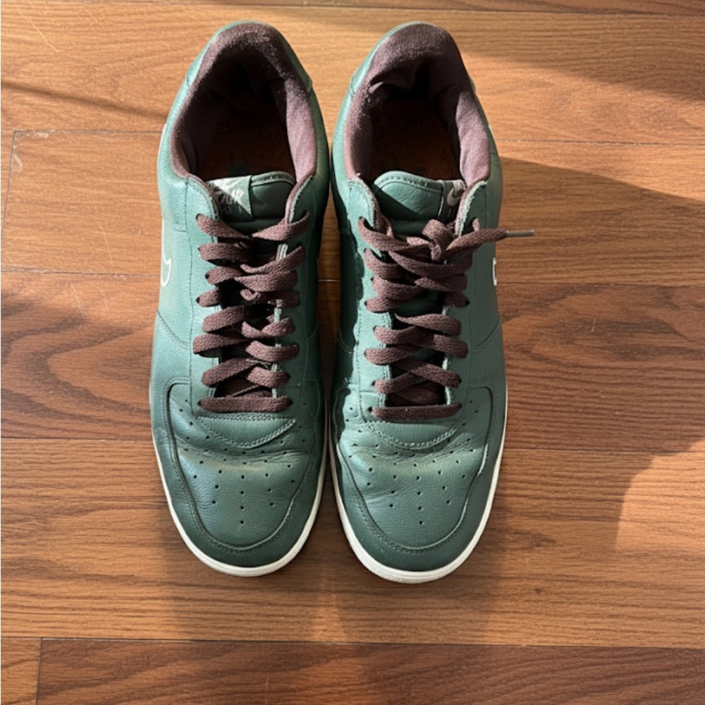Nike Air Force 1 “ hong kongs “size 11.5